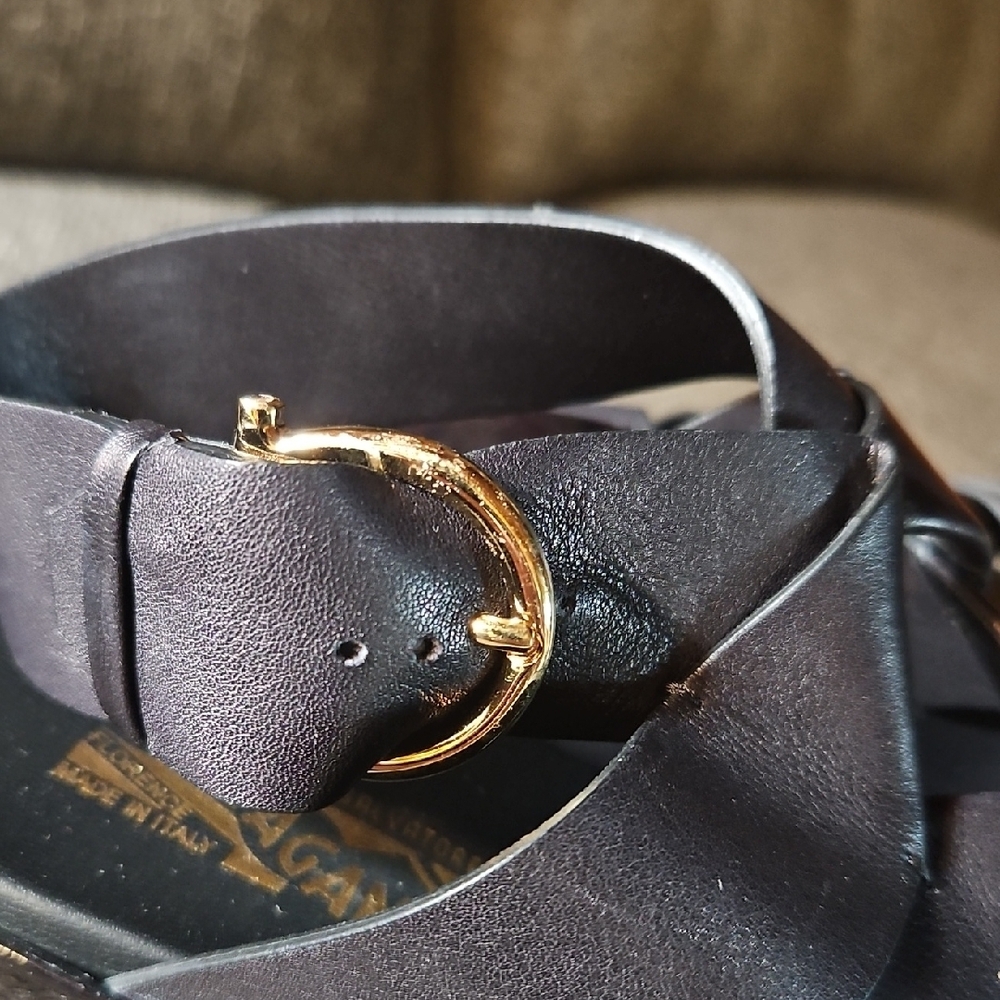 Salvatore Ferragamo Black Platform Sandals - Picture 11 of 13